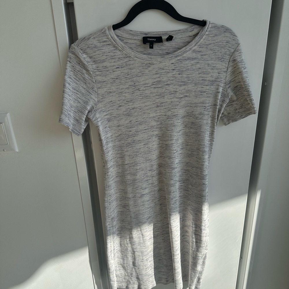 Theory gray t shirt dress size small